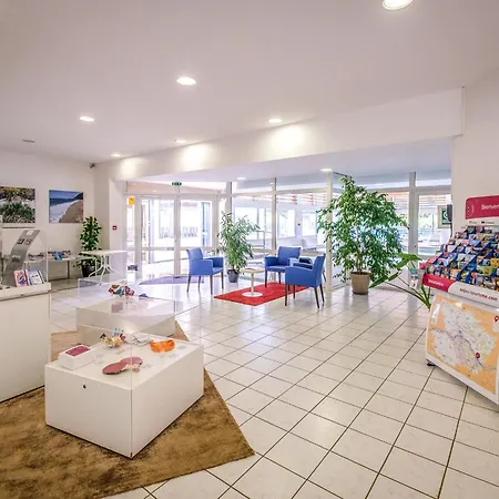 Confort-4 By Interhome * Saumur