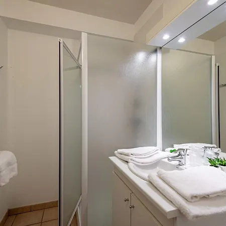 Confort-4 By Interhome Hébergement de vacances
