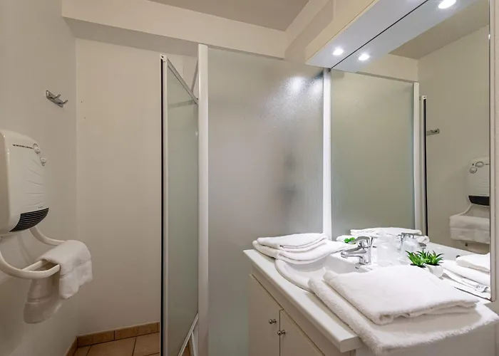 Confort-4 By Interhome Nyaraló